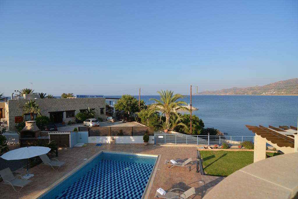 Kalli Villa Pomos Exterior photo